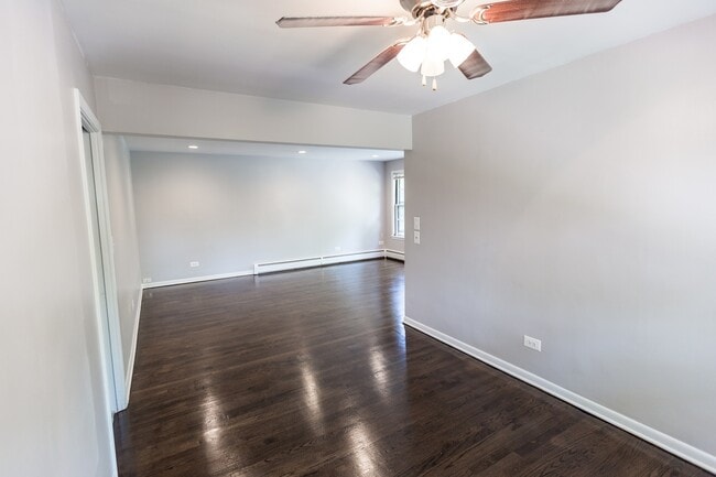 Photo - 1027 Dunlop Ave Unit 2