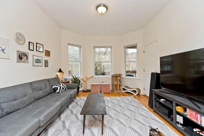 Photo - 3841 N Bernard St