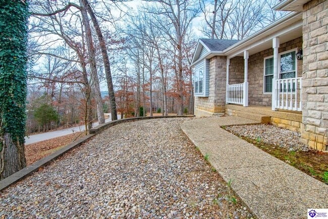 Photo - 28 Sunny View Rd