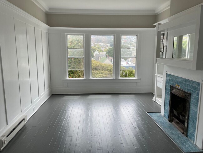 Photo - 323 FRE Unit 323