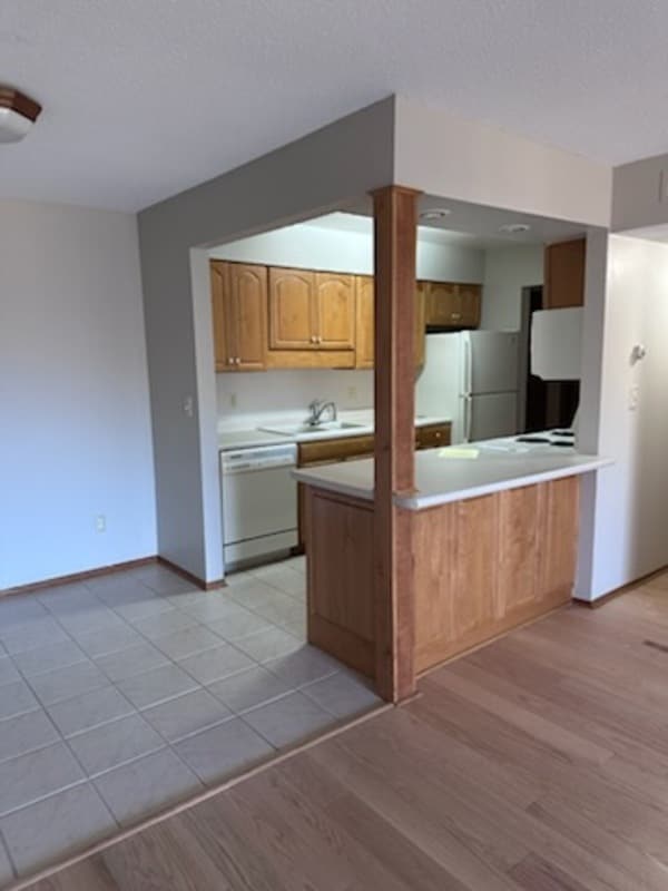 Photo - 2210 Midland Grove Rd