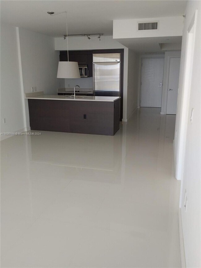 Photo - 500 Brickell Ave Condo Unit 3200