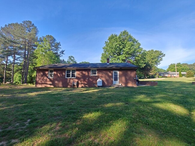 Photo - 3 bedroom ranch style home in Amelia