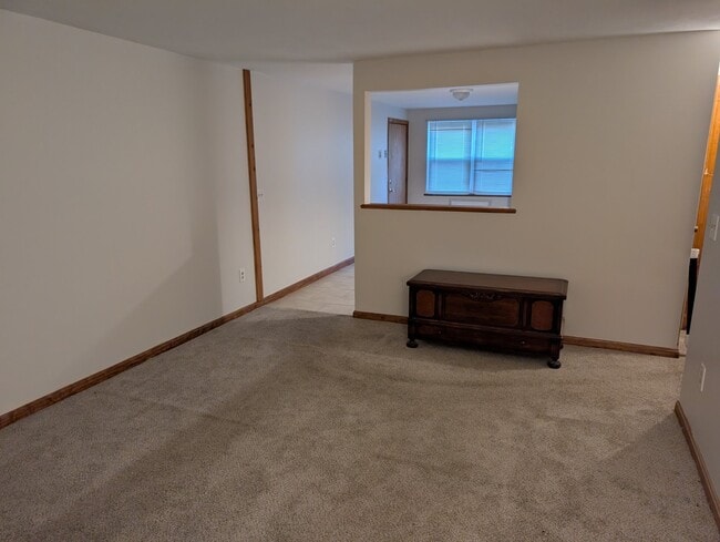 Photo - 33 Garden Rd Unit Apt B4