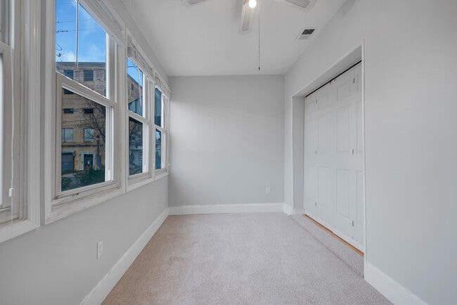 Photo - 2730 10th St NE