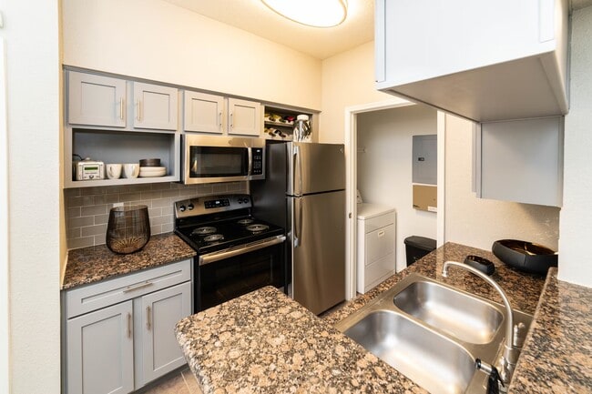 Building Photo - Pet-Friendly Comfort with Luxury Perks! Unit KJV Rental
