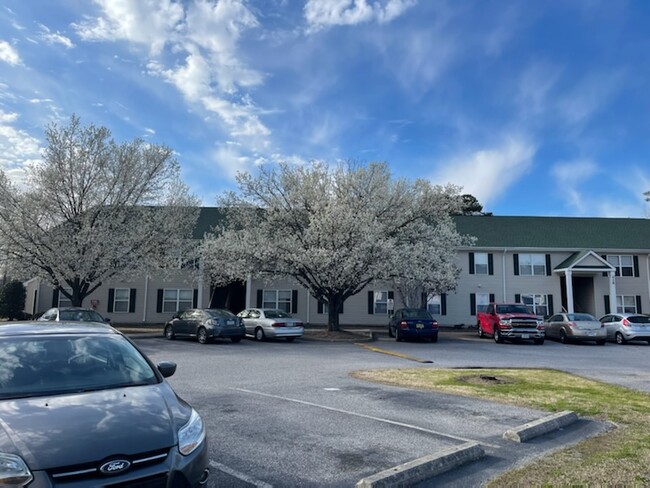 Decal Controlled Parking - Acorn Grove Apartments