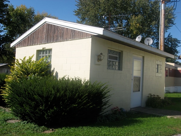 Photo - Lakeview Mobile Home Park