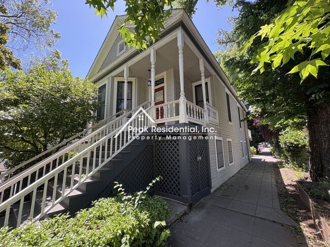 Photo - Furnished 1bd/1ba Midtown Duplex!