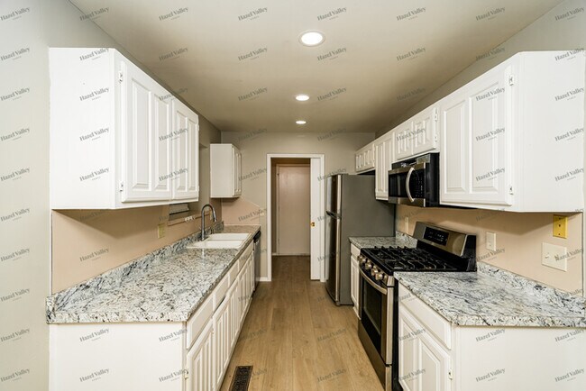 Photo - 2905 W Galveston Pl