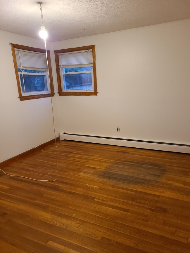 Bedroom - 3 Paris St Unit 1