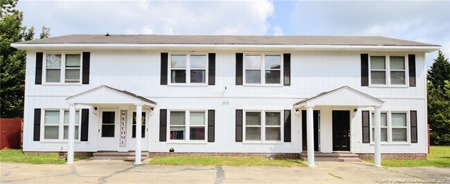 Building Photo - 6637 Abbey Ln