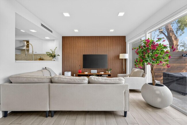 Photo - 4945 SW 71st Pl