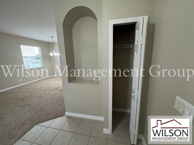 Photo - 5004 Adair Oak Dr