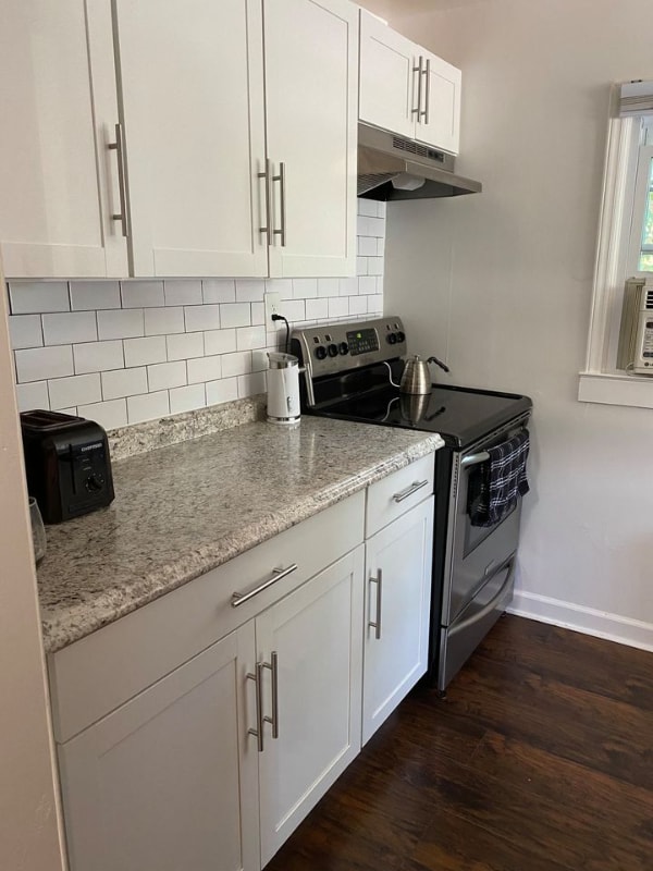 Photo - 1900 Gaston St