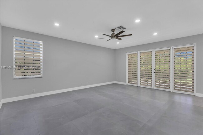 Photo - 1140 Cedar Falls Dr