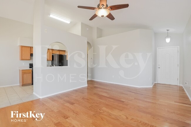 Photo - 5740 W Hayfield St