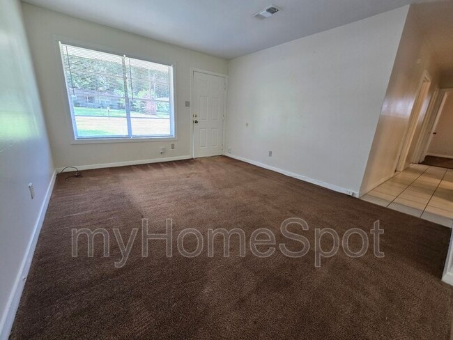 Photo - 916 Twinbrook Ave
