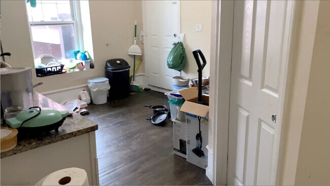 Photo - 712 Shawmut Ave Unidad 3