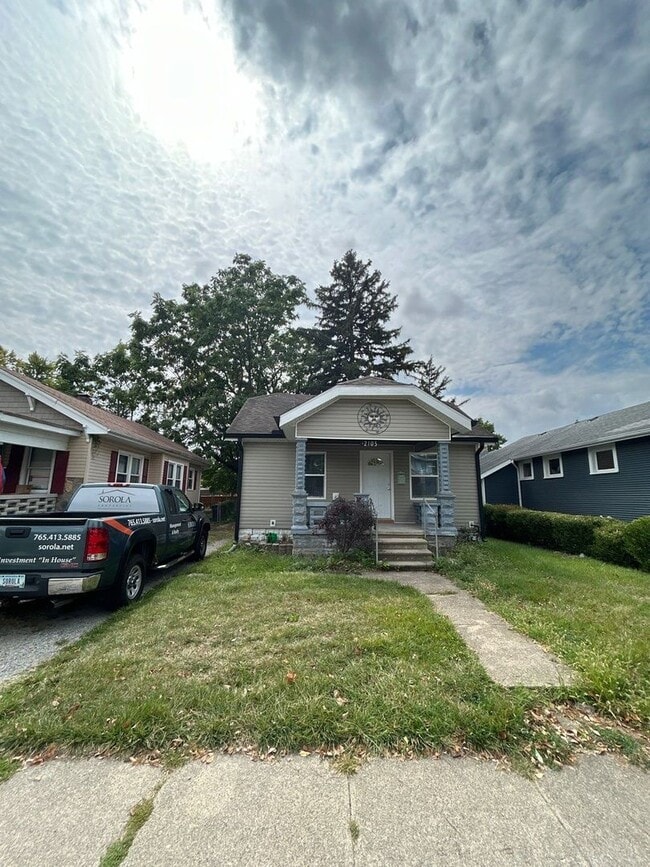 Building Photo - Charming 2-bedroom 1 bath home