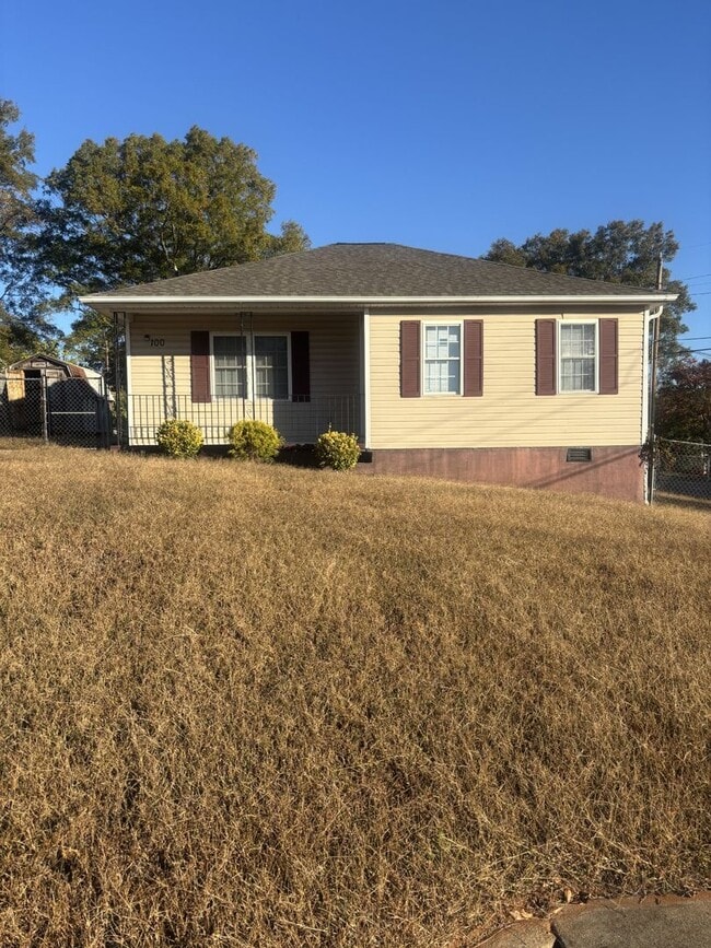 Building Photo - coming soon 3 Bedroom house