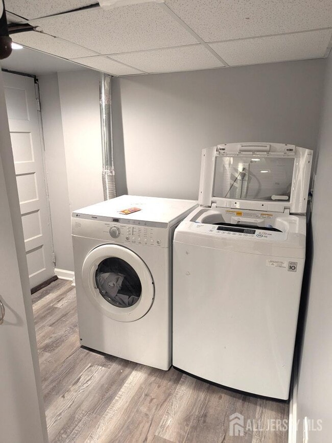 Photo - 651 Crescent Dr