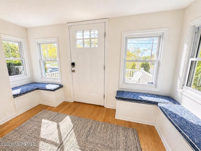 561 Monmouth Ave