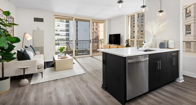 Building Photo - 730 N Wabash Ave Unit 908