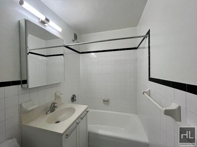Photo - Fourth Avenue Unit 15D