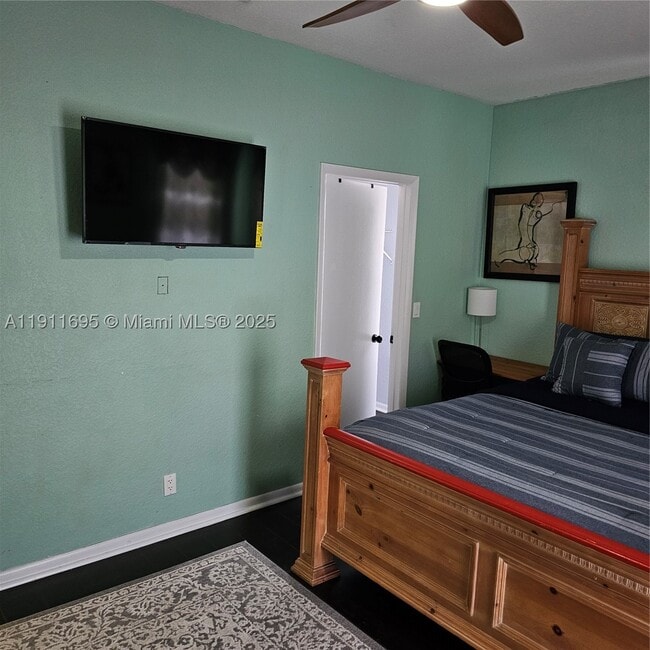 Photo - 420 16th St