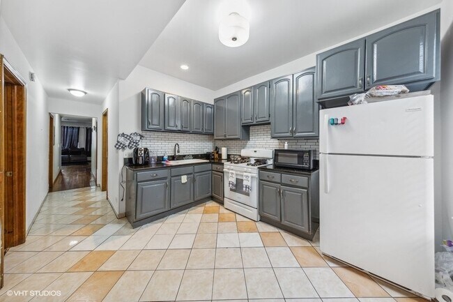Photo - 1546 S Drake Ave Unidad #3