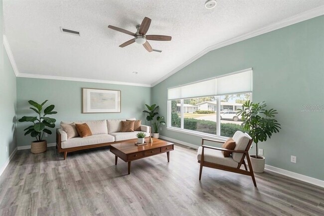 Photo - 1401 W Schwartz Blvd