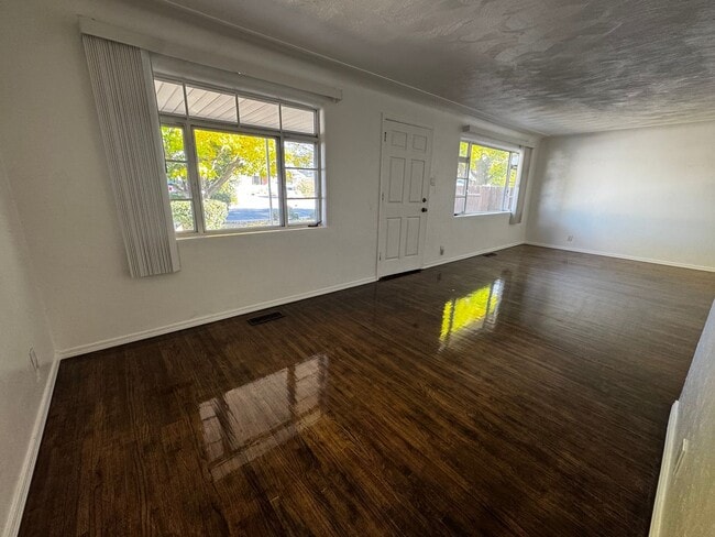 Photo - 3 Bedroom 2 Bath Home