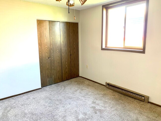 Photo - 2701 5th Ave