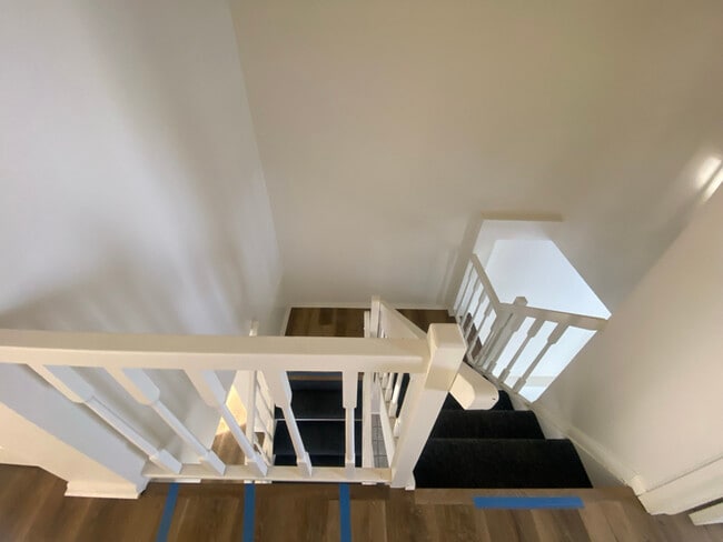 Photo - 679 S 82nd St