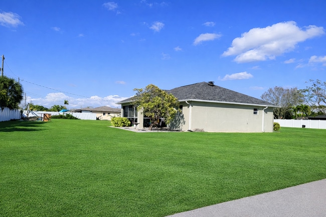 Photo - 502 NE 19th Ct