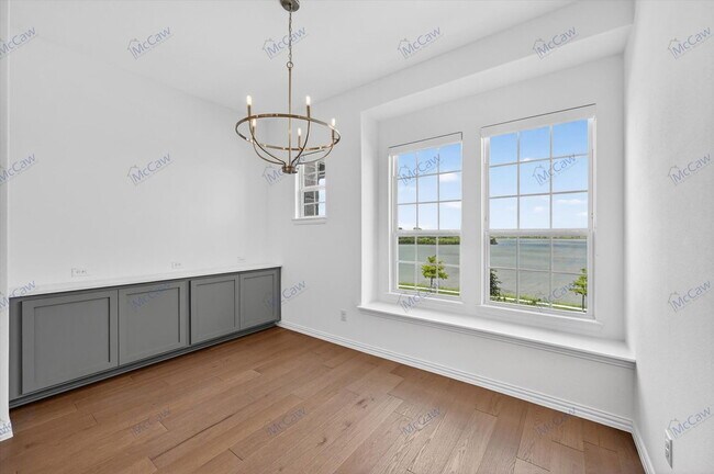 Photo - 3717 Island Vista Dr