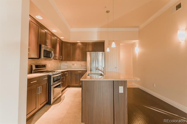 Photo - 1120 Delaware St Unit 401