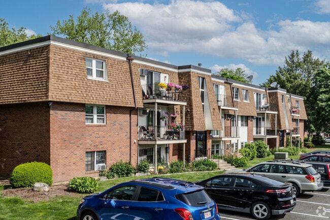 Exterior - River Run Condominiums