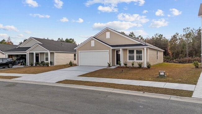 Photo - 6299 Swainson St SW