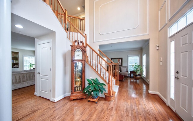 Photo - 15806 Copper Beech Dr