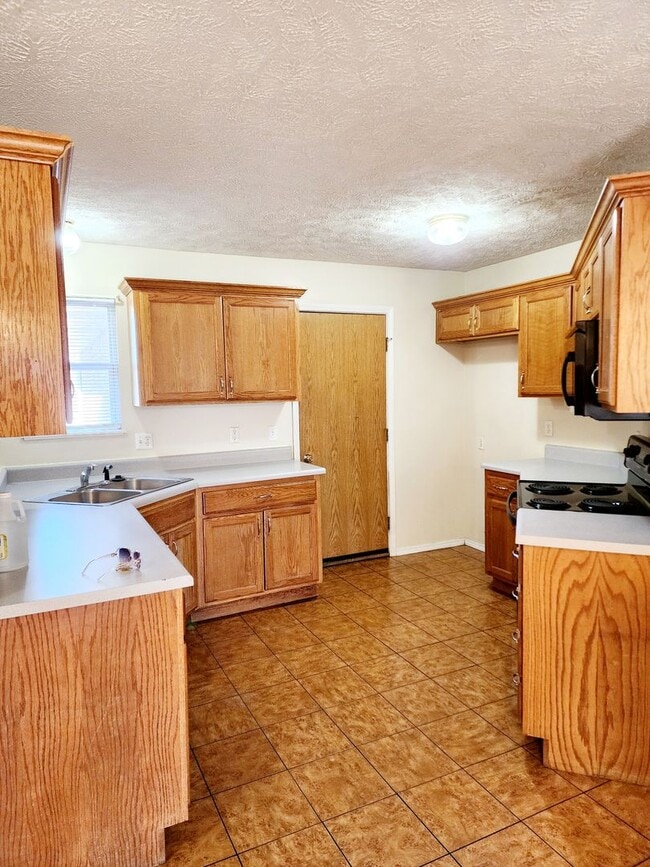 Photo - 1718 S 10th Ave