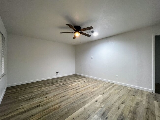 Photo - Snyder’s Sweet Spot: Modern Comfort Meets Country Charm