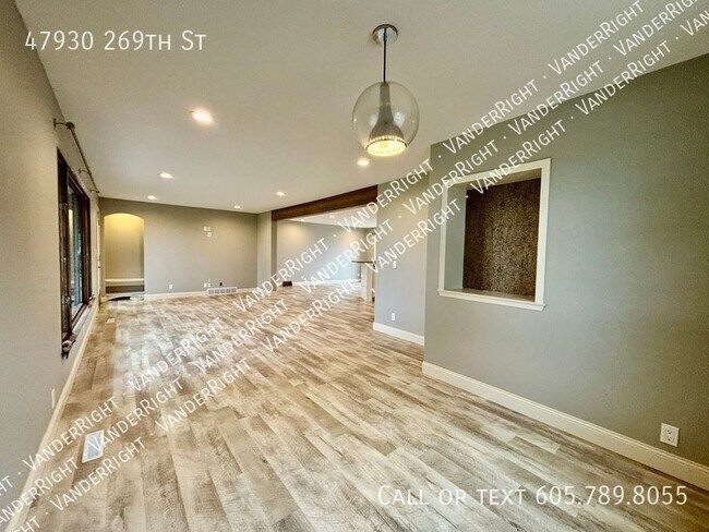 Photo - 47930 269th St