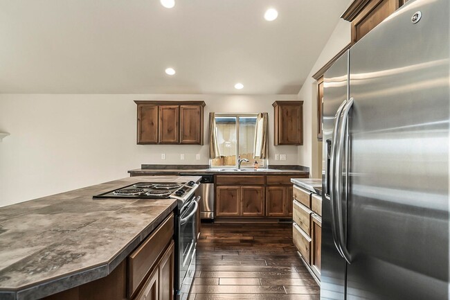 Photo - Charming 3-Bedroom Home in Gardenside – Mo...