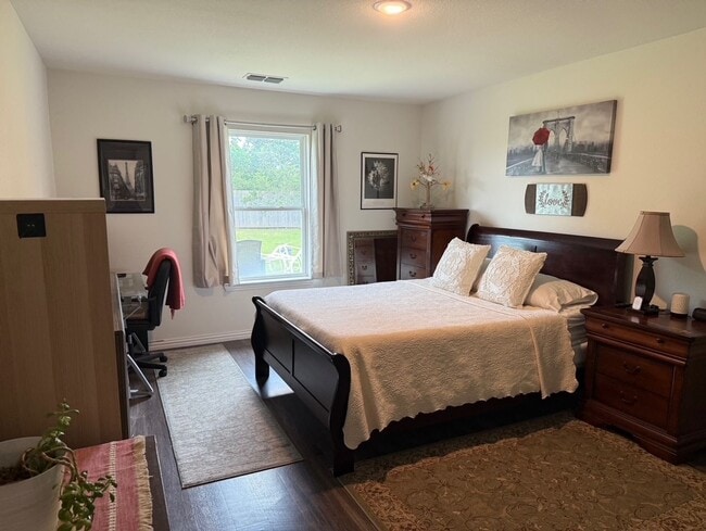 Photo - WEST SHERMAN 3/2/2 DESIRABLE AUSTIN LANDING NEIGHBORHOOD WITH COMMUNITY POOL!