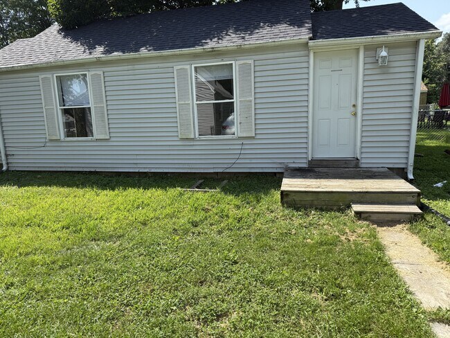 5217 West Monroe Road