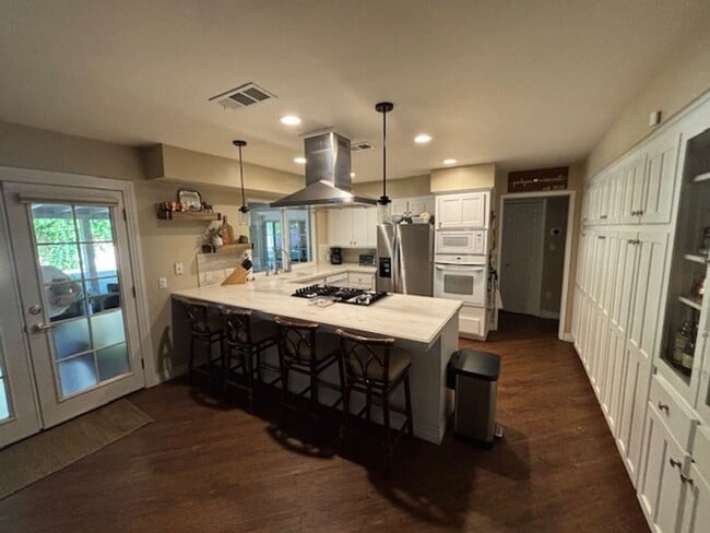 Photo - Stockdale Country Club 3 Bedroom Home with Paid Solar, Sunroom, RV Parking, and Ample Storage