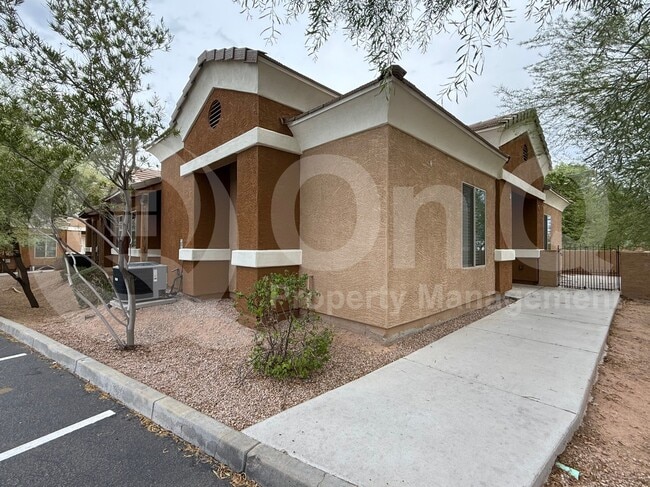 Building Photo - 854 S San Marcos Dr Rental