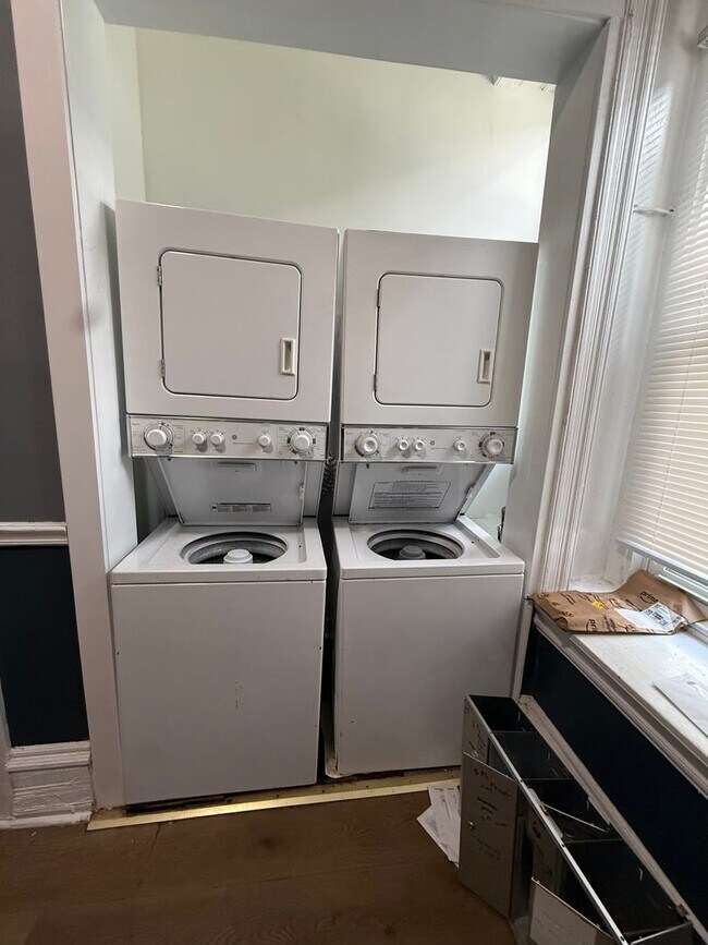 Photo - 4618 Wayne Ave Unit 2F